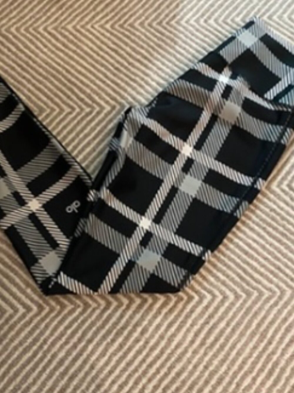 ALO Yoga Airlift Magnified Plaid High-Waist Leggings | Size S - Picture 12 of 13